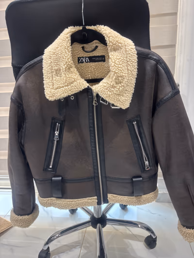 Zara Faux Shearling Aviator Jacket by Zara — pre-loved on Thrifted.mt