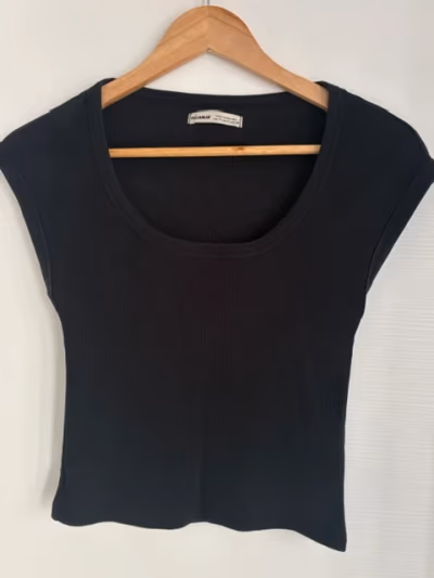 Pull&Bear Ribbed Scoop Neck Top
