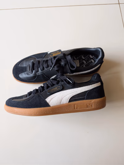 Puma Palermo Black Suede / Leather Trainers size EU 42.5 by Puma — pre-loved on Thrifted.mt