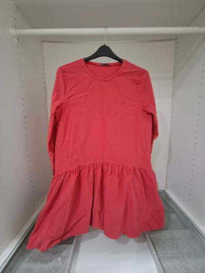 Red Zara Peplum Hem dress by Zara — pre-loved on Thrifted.mt