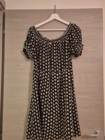 Liu Jo embroidered floral dress by Liu Jo — pre-loved on Thrifted.mt