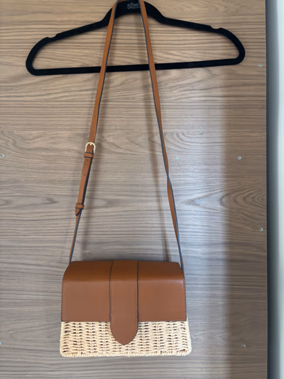Parfois Woven Straw Shoulder Bag by Parfois — pre-loved on Thrifted.mt