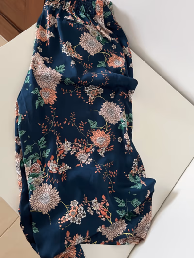 Floral Wide Leg Trousers by Pimkie — pre-loved on Thrifted.mt