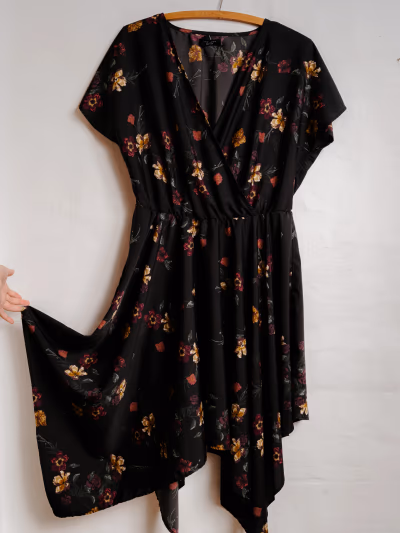 Satin Floral Dress — pre-loved on Thrifted.mt