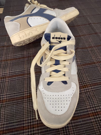 Classic Diadora Retro Trainers by Diadora — pre-loved on Thrifted.mt