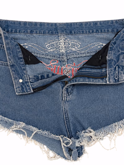 SHEIN Shorts by SHEIN — pre-loved on Thrifted.mt