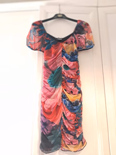 Desigual floral mesh midi dress by Desigual — pre-loved on Thrifted.mt