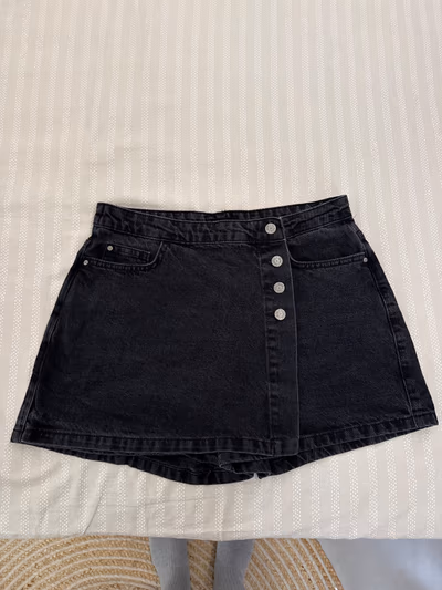 Black Denim Skort by Trendyol — pre-loved on Thrifted.mt