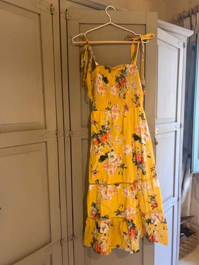 Yellow floral tiered midi dress by Lipsy — pre-loved on Thrifted.mt