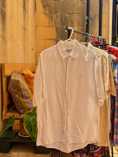 Lee Cooper White Linen Shirt by Lee Cooper — pre-loved on Thrifted.mt