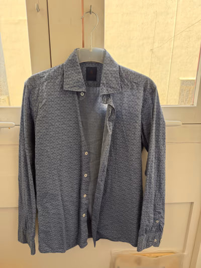 Gagliardi Patterned Long Sleeve Shirt by Gagliardi — pre-loved on Thrifted.mt