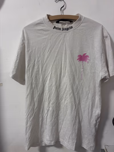 Camiseta con palmera de Palm Angels by Palm Angels — pre-loved on Thrifted.mt