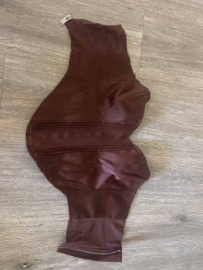 Brown structured corset top — pre-loved on Thrifted.mt