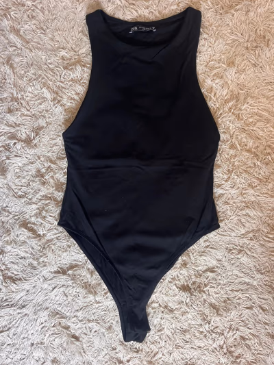 ZARA S Bodysuit by ZARA — pre-loved on Thrifted.mt
