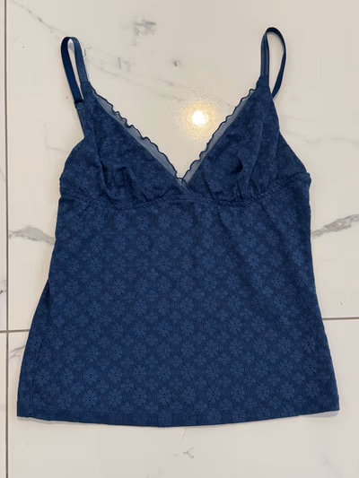 Blue Lace Camisole Tank Top by belday — pre-loved on Thrifted.mt