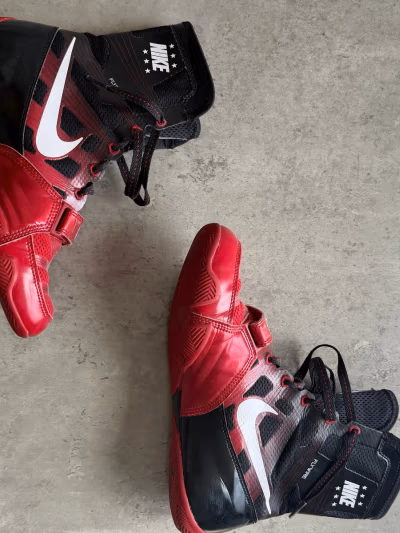 Nike HyperKO Boxing Shoes – Red/Black – EU 40 – Rare Colourway by Nike — pre-loved on Thrifted.mt