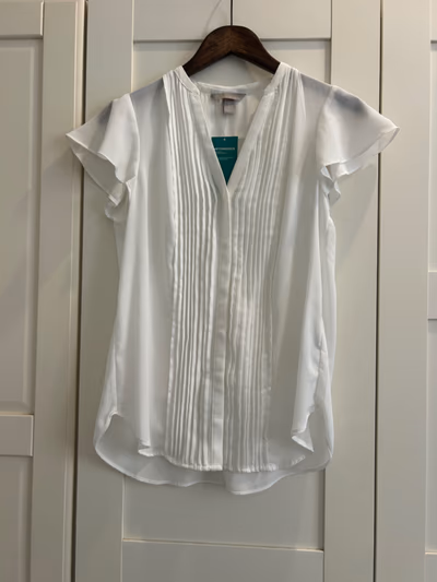 Blusa de H&M by H&M — pre-loved on Thrifted.mt