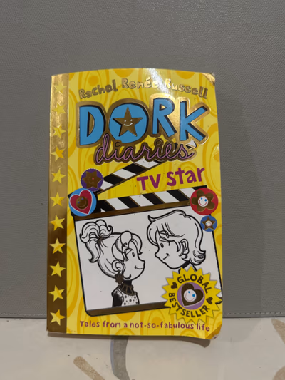 Dork Diaries TV Star — pre-loved on Thrifted.mt