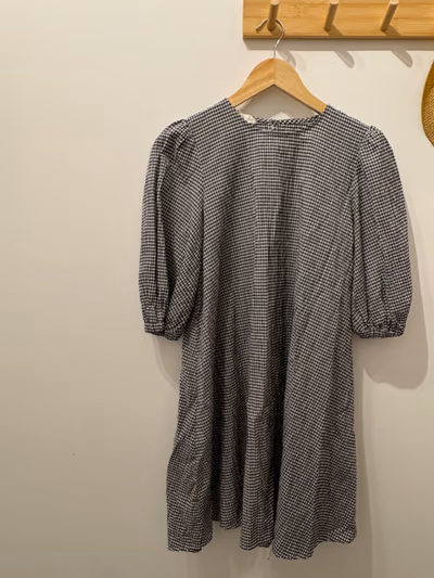 Mango gingham check mini dress by Mango — pre-loved on Thrifted.mt