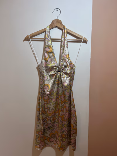 Retro Floral Halter Mini Dress by New Look — pre-loved on Thrifted.mt