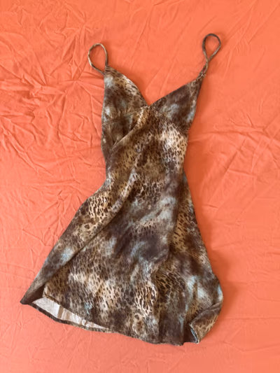 Pull&Bear animal print slip dress by Pull&Bear — pre-loved on Thrifted.mt