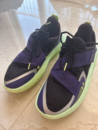 Under Armour Flow Basketball Shoes by Under Armour, SIZE EU 42 — pre-loved on Thrifted.mt