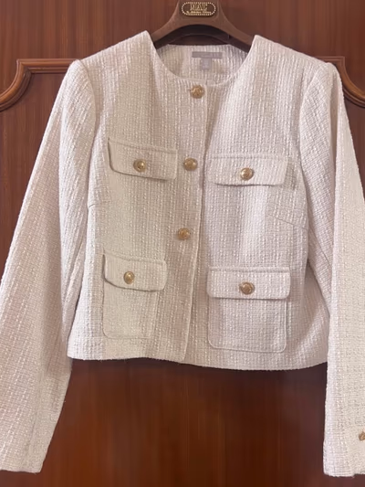 Elegant Tweed Style Cream Jacket — pre-loved on Thrifted.mt