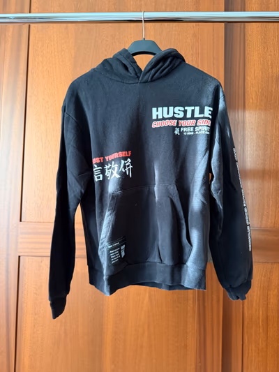 Jennyfer Japanese Hoodie — pre-loved on Thrifted.mt