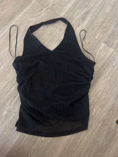 Black Glitter Halter Top by Primark — pre-loved on Thrifted.mt