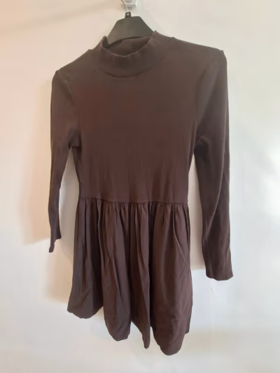 Ribbed brown mini dress by Zara — pre-loved on Thrifted.mt