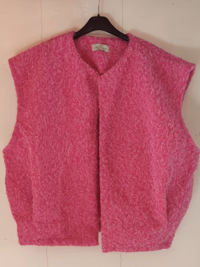 Fuchsia textured sleeveless cardigan by By Coco — pre-loved on Thrifted.mt