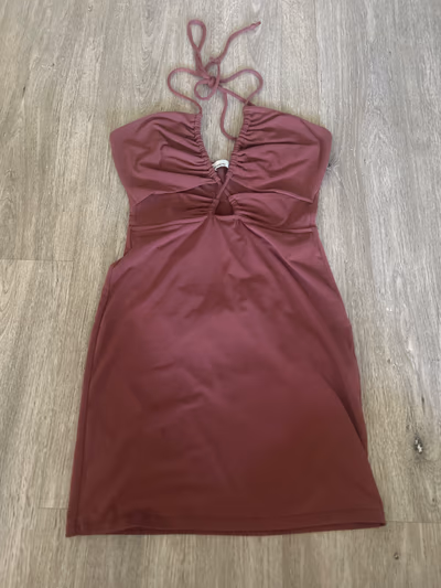 Pull&Bear Ruched Halter Dress by Pull&Bear — pre-loved on Thrifted.mt