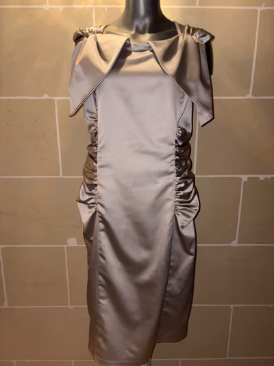 Silver Satin Formal Dress EU46 XXL by Visal — pre-loved on Thrifted.mt