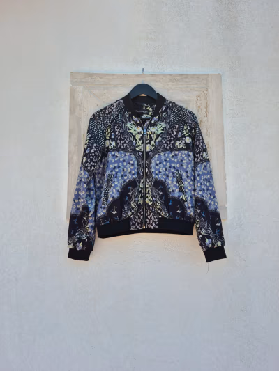 Miss Selfridge Floral Bomber Jacket by Miss Selfridge — pre-loved on Thrifted.mt