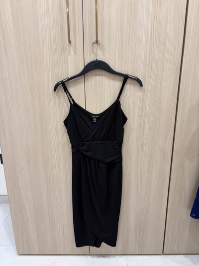 Black wrap cami dress — pre-loved on Thrifted.mt