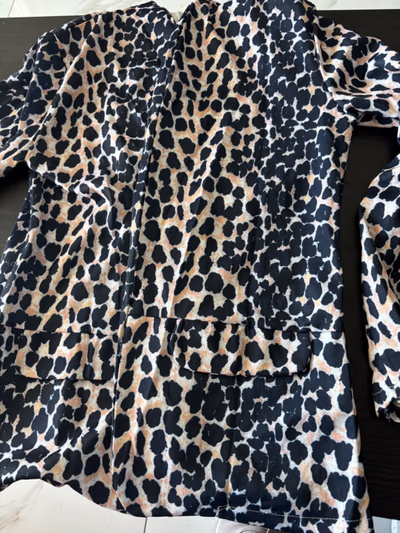 Leopard Print Longline Blazer — pre-loved on Thrifted.mt