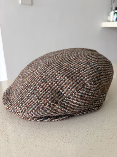 Kangol Harris Tweed Flat Cap by Kangol — pre-loved on Thrifted.mt