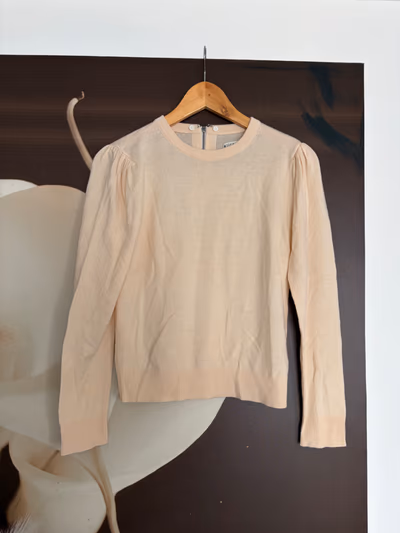 Maglione color crema Alice + Olivia by Alice + Olivia — pre-loved on Thrifted.mt