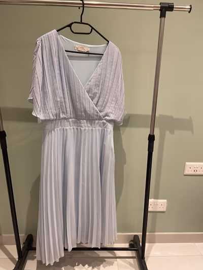 Pleated Light Blue Midi Dress by boohoo — pre-loved on Thrifted.mt