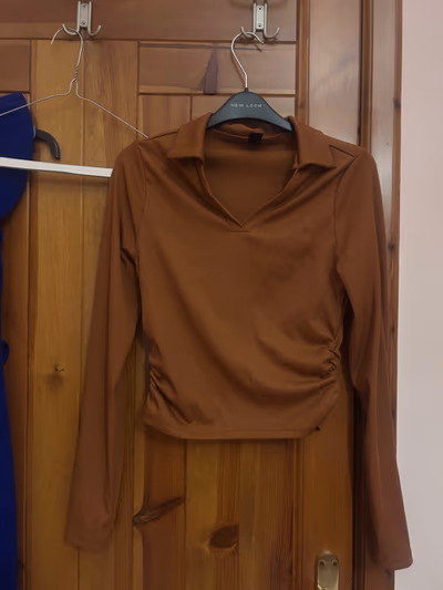 Ribbed Long Sleeve Polo Top by SHEIN — pre-loved on Thrifted.mt