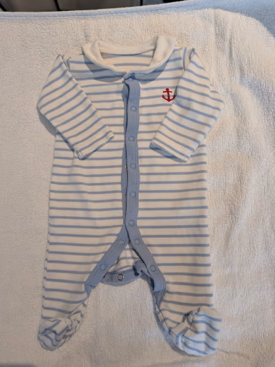 Striped baby sailor romper by Matalan — pre-loved on Thrifted.mt