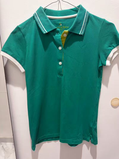 Polo verde by Harmont & Blaine — pre-loved on Thrifted.mt