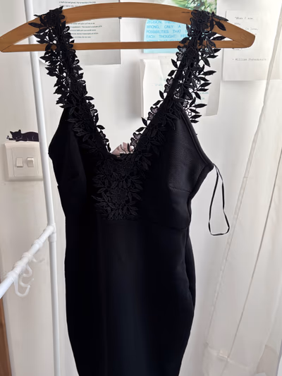 Miss Selfridge Petite Black Dress by Miss Selfridge — pre-loved on Thrifted.mt