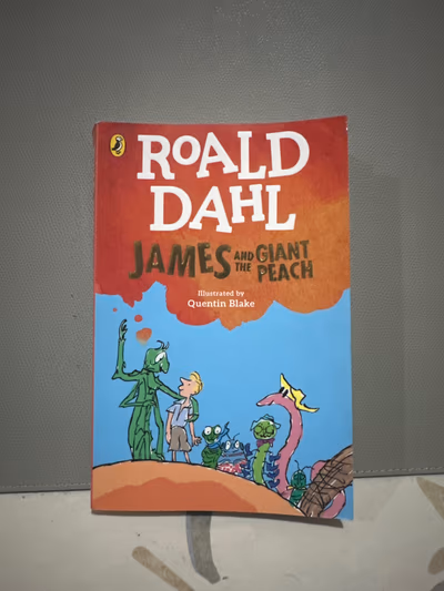 James and the Giant Peach — pre-loved on Thrifted.mt