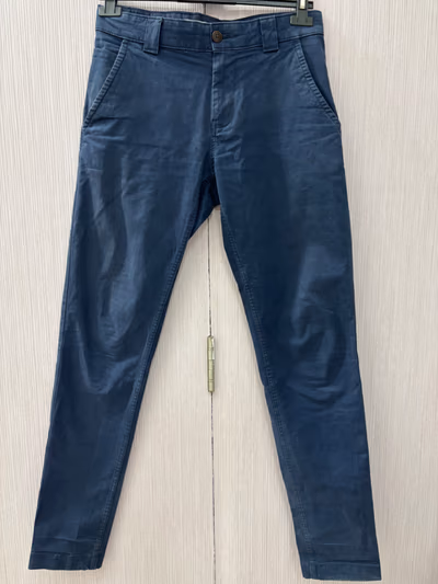 Men Pants by Tommy Jeans — pre-loved on Thrifted.mt