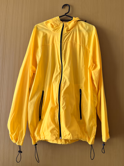 Yellow Hooded Jacket — pre-loved on Thrifted.mt