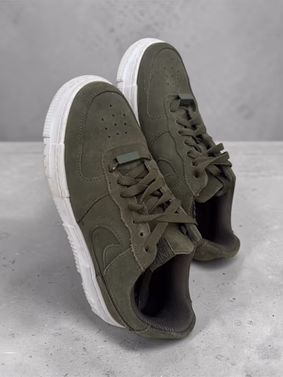 Nike Air Force 1 Sneakers by Nike — pre-loved on Thrifted.mt