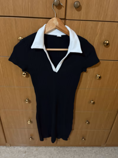Black ribbed polo mini dress — pre-loved on Thrifted.mt