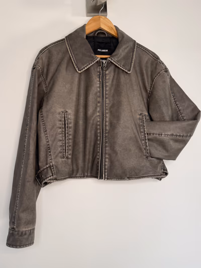 Pull&Bear Distressed Faux Leather Cropped Biker Jacket — pre-loved on Thrifted.mt