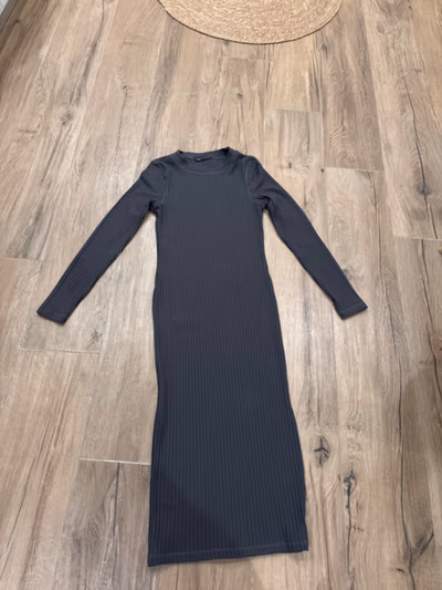 Ribbed Long Sleeve Midi Dress by M & S — pre-loved on Thrifted.mt